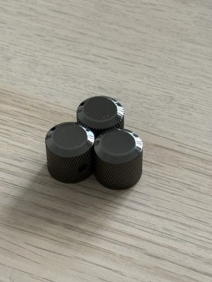 Guyker Gitarre/Bass Metall Kuppelknöpfe mit Schraubverschluss Cosmo schwarz/schwarz Nickel x3