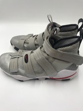 nike lebron soldier 11 silver bullet