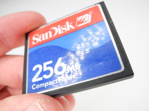 (READ!!) Lot Of 13x SanDisk 128MB / 256MB MEGABYTE CF Compact Flash Memory Cards - Picture 8 of 24