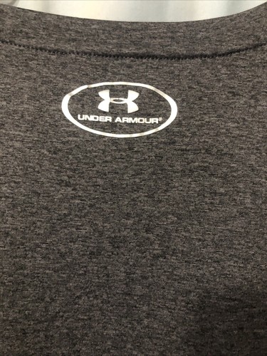Camiseta gris Under Armour HeatGear grande cuello redondo manga corta para hombre. ¡Bonito! - Imagen 4 de 4