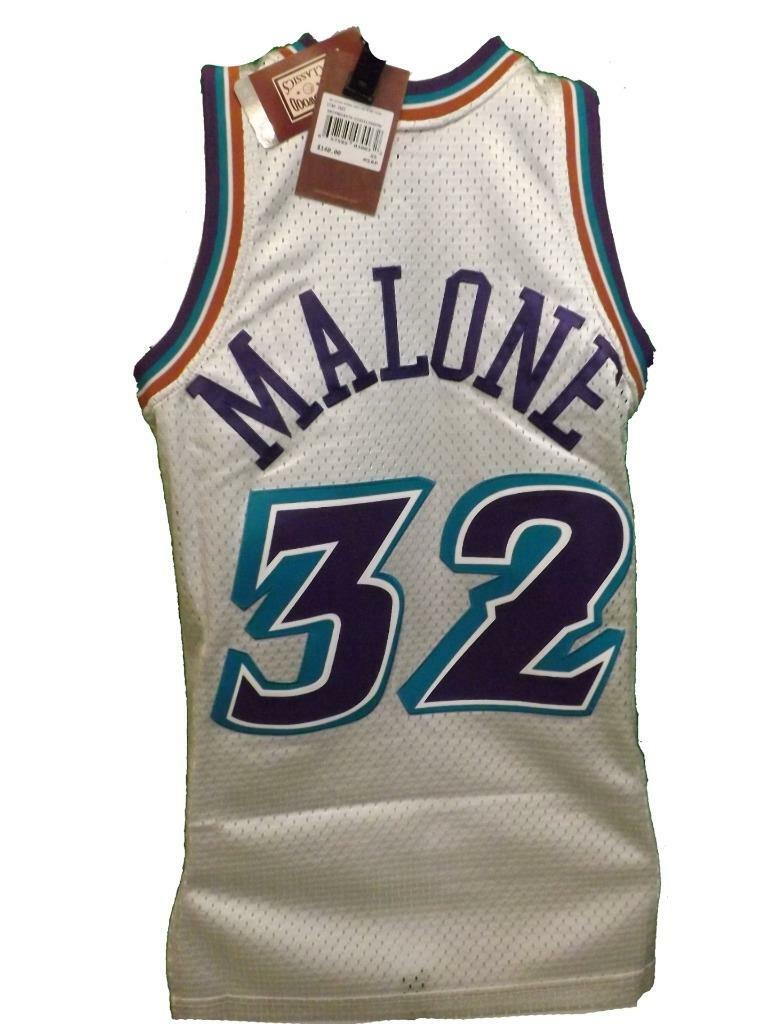 96-97 Karl Malone #32 Jazz Mens XS Mitchell & Ness Platinum Silver