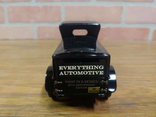 Liberty Classics 1916 Studebaker Pickup "JC Whitney & Co" Coin Bank - Picture 4 of 8