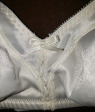 NWOT Bali Cream Color 3820 Cool Comfort Double Support Wire Free Bra Size 36C