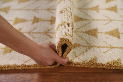 Ivory/ Gold Modern Moroccan Oriental 5'x8' Area Rug Hand-knotted Wool Carpet - Picture 11 of 12