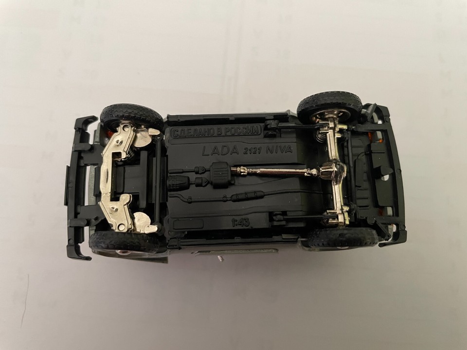 Lada 2121 Niva Modellbil 1:43 ussr | Köp på (704919268