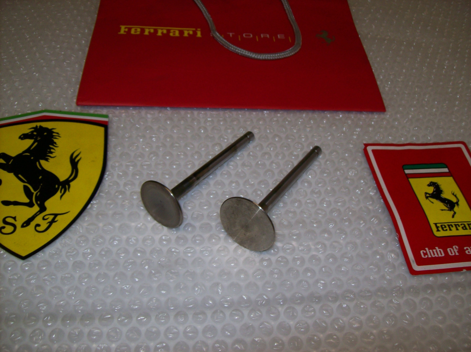 Ferrari 1975-1982-308-Gts,- Mondial- Inlet Valve, # 103575 Oem Part.