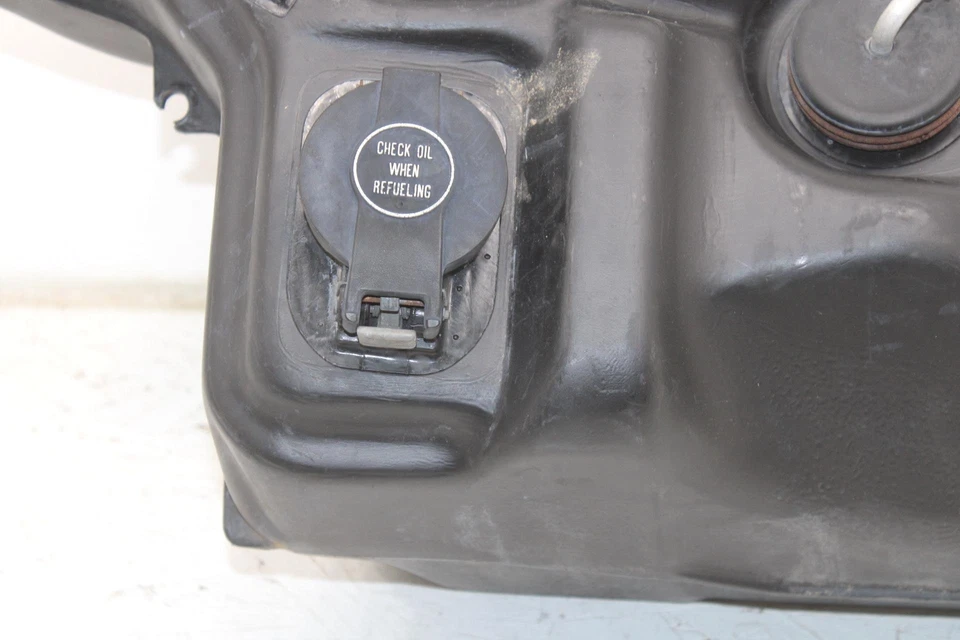 Yamaha Exciter Ii Le 1992 tanque de combustible OEM 88R-24111-01-00 SY126 Foto 3 de 4