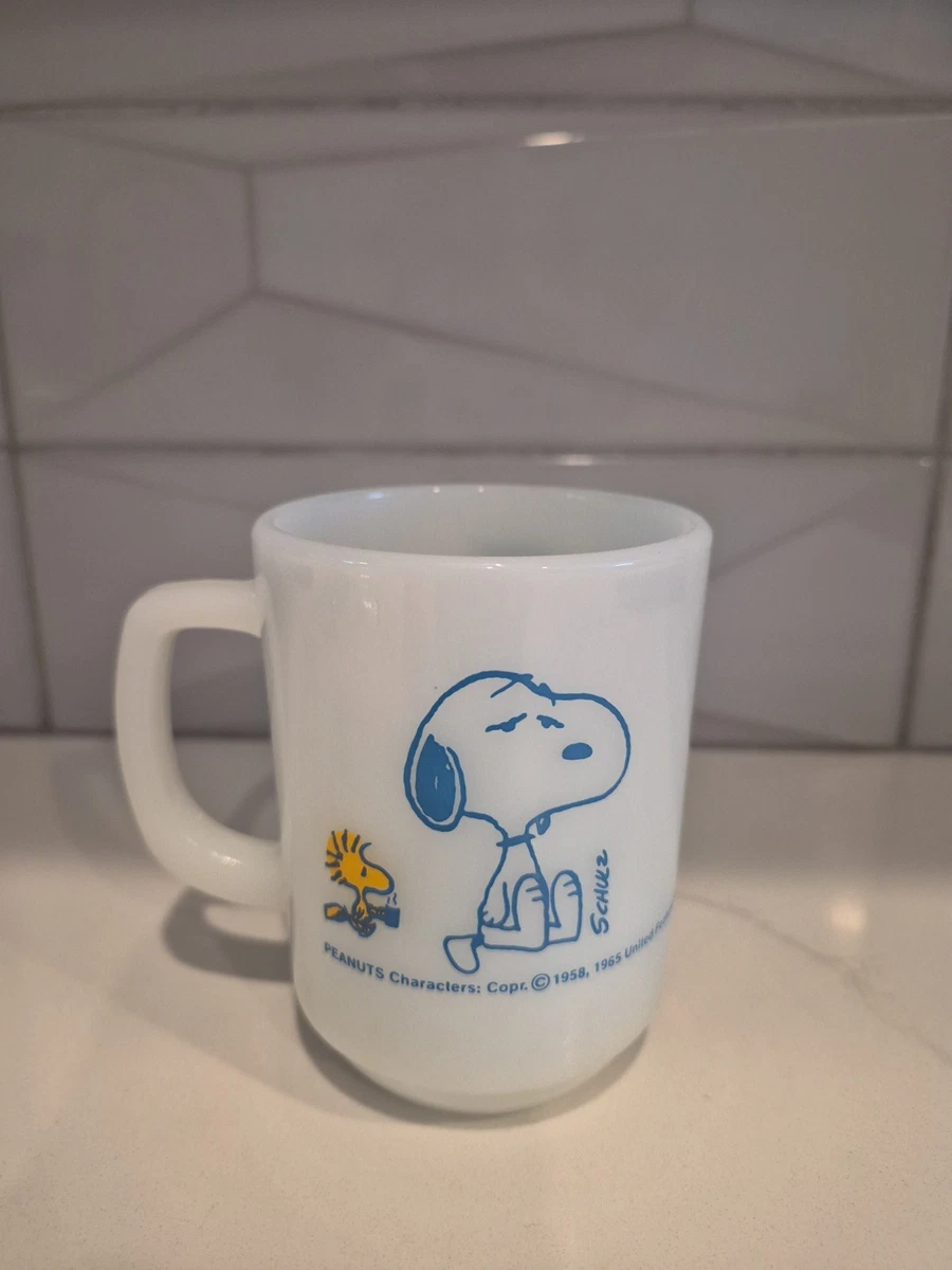Vintage Anchor Hocking Fire King Peanuts Snoopy Coffee Break Mug Vintage Anchor Hocking Fire King Peanuts Snoopy Coffee Break Mug