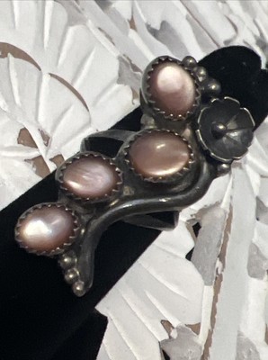 Mother of Pearl Leaf and Flower Statement Ring Size 7.5 Native American Jewelry