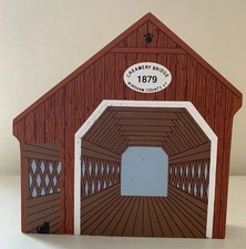 The Cat's Meow - 1995 Covered Bridge Series - CREAMERY BRIDGE