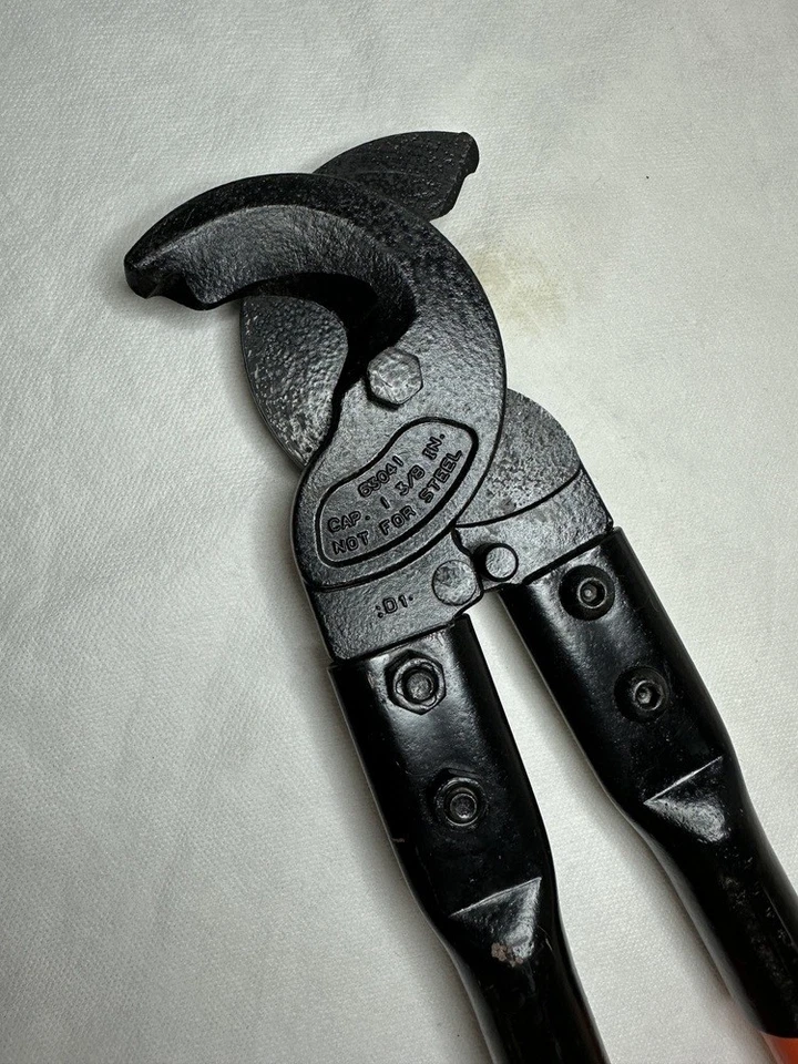 Klein 63041 Heavy Duty Cable Cutter for Copper & Aluminum Wire (EH) - Image 3 of 4