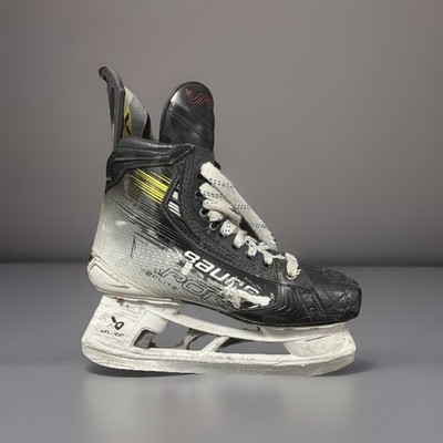 Bauer Vapor Hyp2rlite Ice Hockey Skates Size 8.5 Medium Fit Carbon Fiber Elite