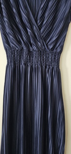 DKNY Women's Navy Blue Pleated Smocked Waist Midi Dress 8 Office Church Classy - Picture 4 of 11