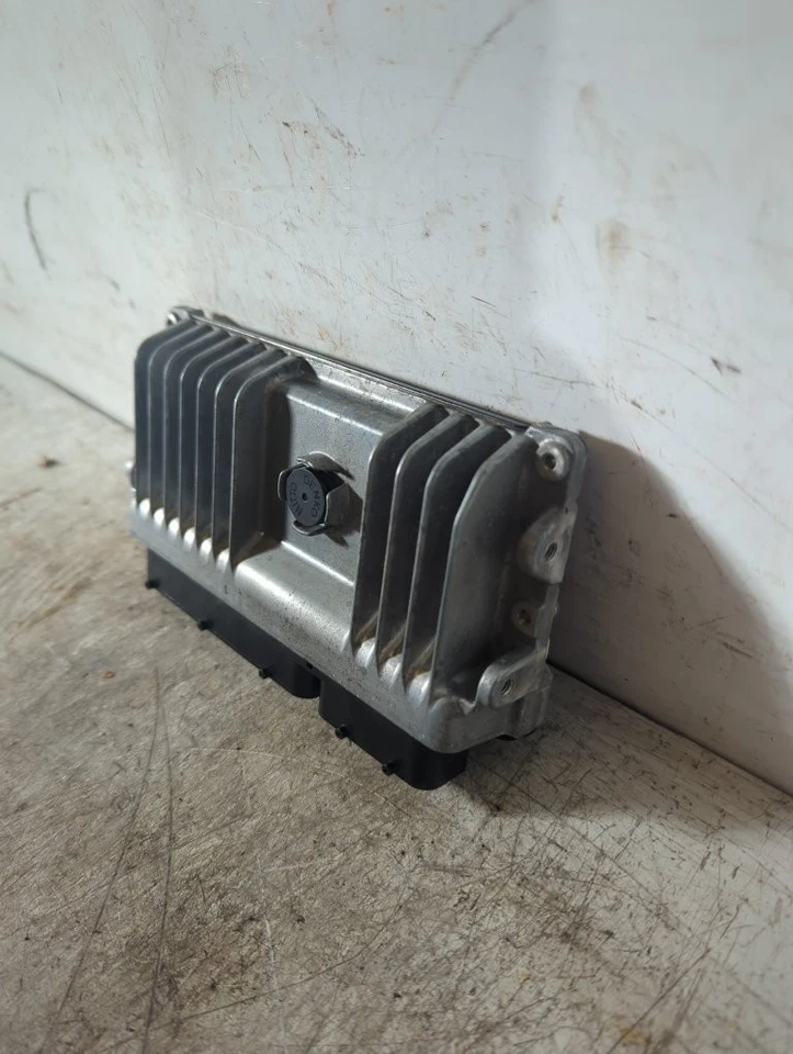 Toyota Chr Gr Mk1 Fl Hatchback 5 Door 2020-2023 Ecu (engine) P87 - Image 3 of 4