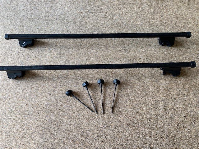Roof Racks Thule 1254 Foot Pack THULE Square Roof Bars 130cm