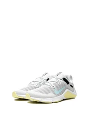 WOMEN NIKE LEGEND ESSENTIAL TRAINING SHOES PURE PLATINUM/GLACIER ICE CD0212 006