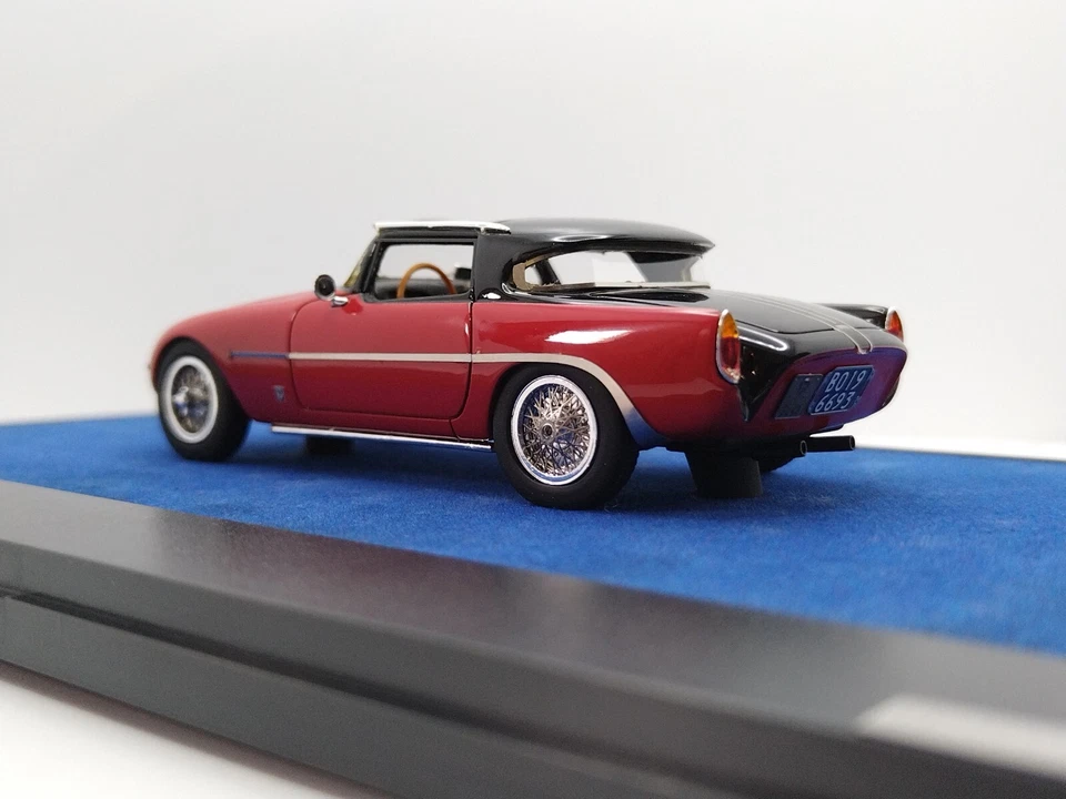 MATRIX 1/43 MUSEO LOUWMAN FIAT 8V VIGNALE DEMON ROUGE 1954 Foto 3 de 4
