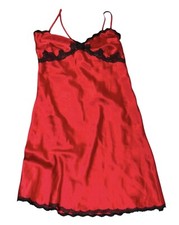 Erika Taylor Vintage Red Shiny Satin Black Lace Trim Nightie Nightgown M NWT