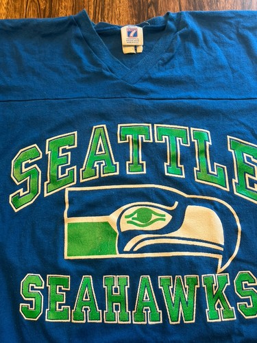Vtg SEATTLE SEAHAWKS SHIRT by Logo 7 Sz L NFL Jersey READ - Picture 2 of 14