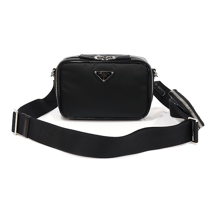 PRADA トライアングルロゴ Re-Nylon バケットBAG【A/付属品有】 Prada Black Re-Nylon Brushed Leather Silver-Tone Triangle