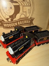 DONALD & DOUGLAS ! THOMAS FRIENDS TRAIN Diecast TAKE ALONG N PLAY 2002 TWINS
