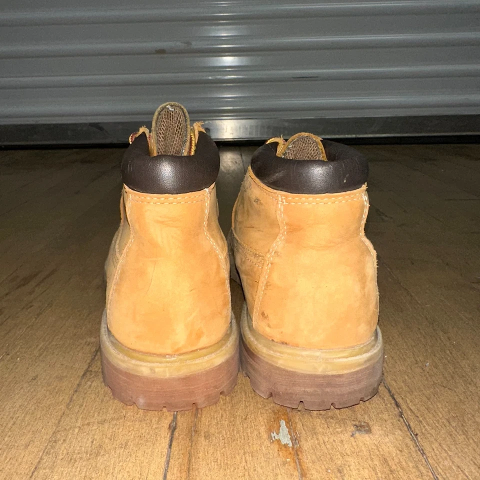 Timberland Nellie Chukka Botas Para Mujer 9 Marrón Medio Top Con Cordones Bordado Logo Foto 3 de 4