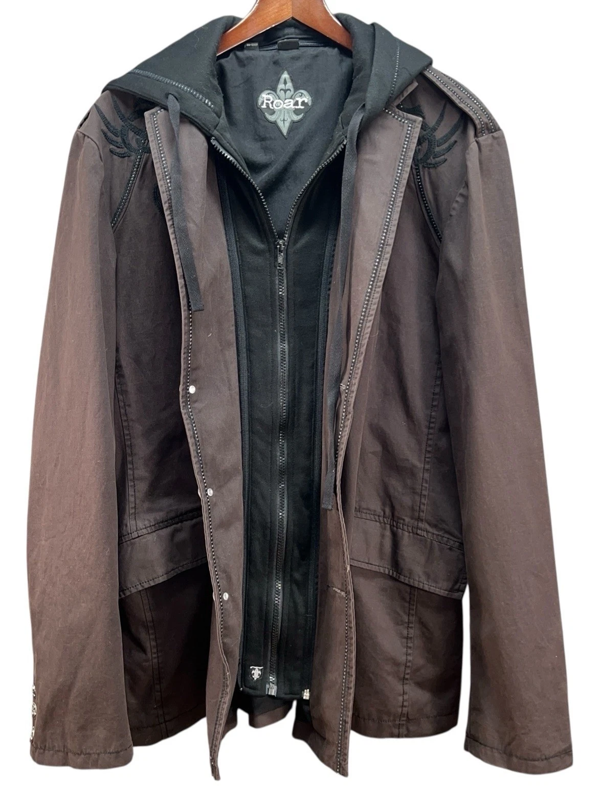 Roar "Brave Soul" blazer Men 2XL embroidered graphics removable black hoodie - product detail image 3