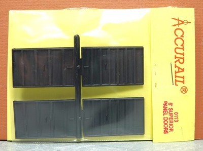 ACCURAIL HO SCALE 6' SUPERIOR PANEL DOORS # 0113 (4 COUNT)
