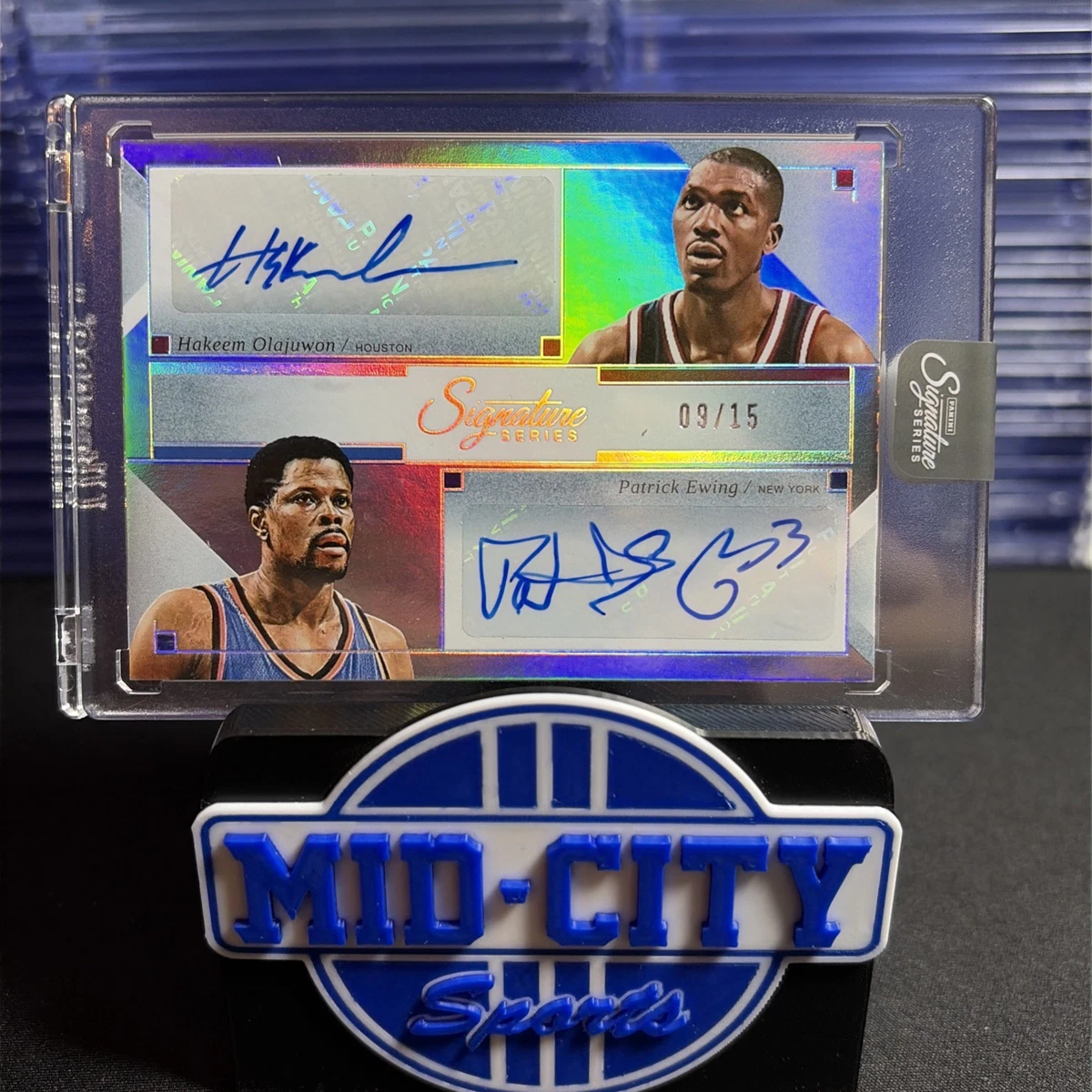 Panini Hakeem Olajuwon Basketball Autographed Sports Trading Cards