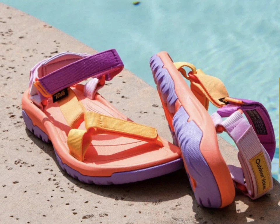 Sandalias Teva X Outdoor Voices Hurricane XLT 2 *RARAS* PARA MUJER EE. UU. 8/Reino Unido 6 Foto 2 de 2