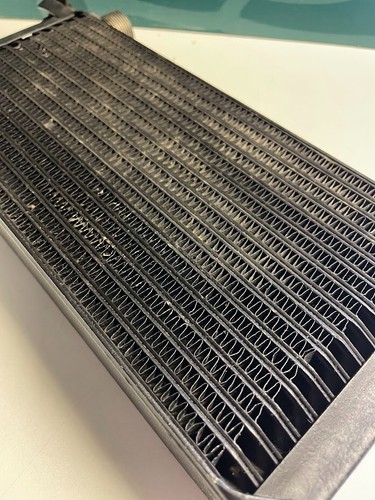 Jaguar XJ6 4.2 Oil Cooler CAC 4540 - Picture 7 of 8