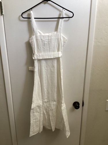 Women NWT "Petal & Pup” Indianna white dress sleeveless button accents. Size 2 - Picture 2 of 2