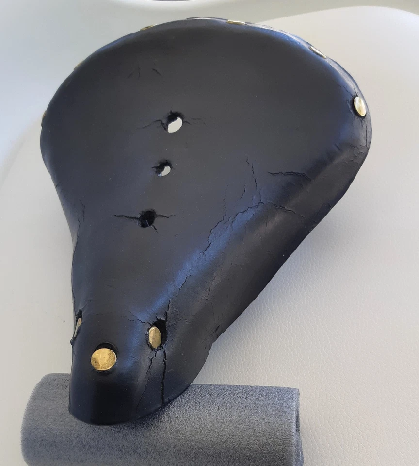 Ancienne selle cuir à ressorts YOUNG 22x19 cm + chariot de selle- vélo ancien - Photo 4/4