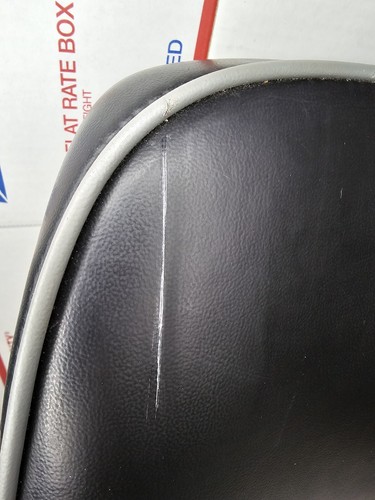 2011-2018 Jeep Grand Cherokee Headrest Front Active Code XL Leather Black OEM - Picture 4 of 13