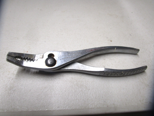 Vintage Crescent Tool Company J-26 gebogene Nase Zange USA Werkzeug