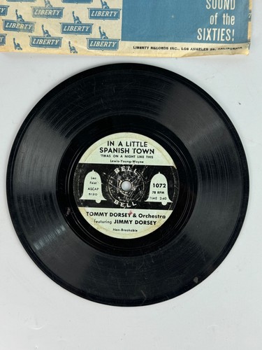 IN A SPANISH LITTLE TOWN/ITS A WOMANS WORLD Jimmy Dorsey (Vinyl 45rpm, Bell) - Picture 3 of 3