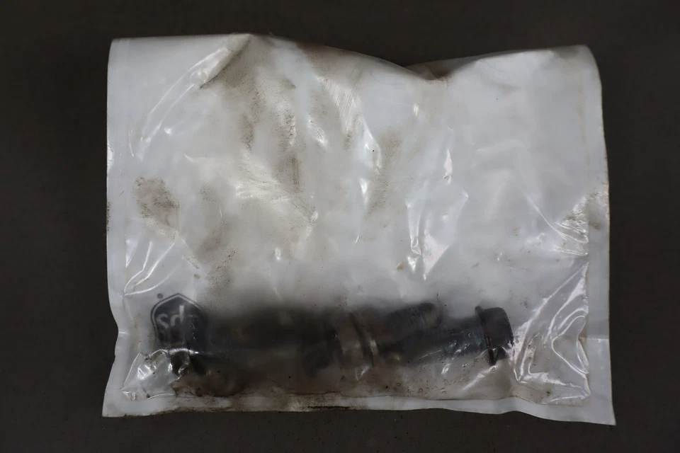 Cubierta interior del ventilador del motor turbo diésel Powerstroke 2003-2007 Ford F250SD 6,0 L Foto 2 de 4