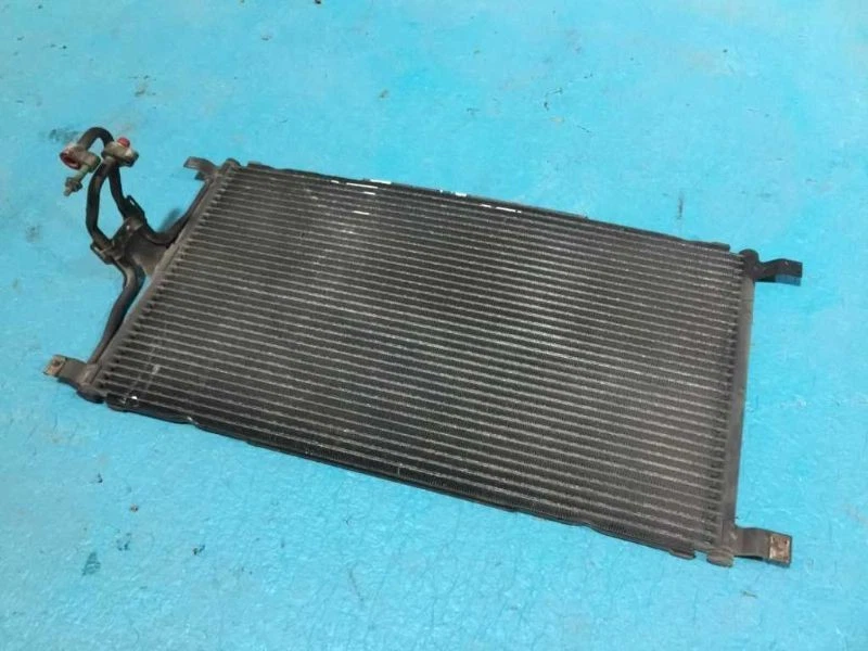 97 98 99 00 01 02 Jaguar XK8 4,0 L usado aire acondicionado abollado Foto 2 de 4