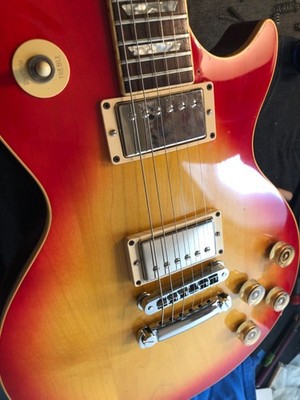 1977 Gibson Les Paul Sunburst Guitar Deluxe W/ Original Case