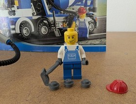 LEGO 7990 City Concrete Mixer Truck Construction Minifigs