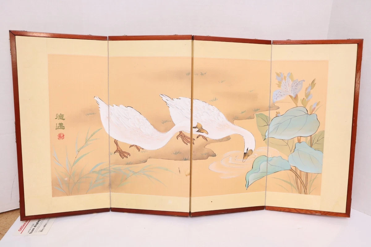 王一博 4枚屏風 3セット❣️確認用❣️0228 伊藤若冲の「鶏図押絵貼屏風」に見入る人々＝20日、福岡県太宰府市の