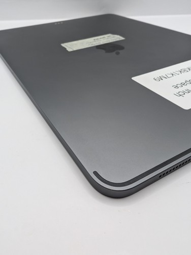 Apple iPad Pro 3rd Gen. 64GB, Wi-Fi, 12.9 in - Space Grey | 95% Battery Health🔋 - Picture 7 of 8