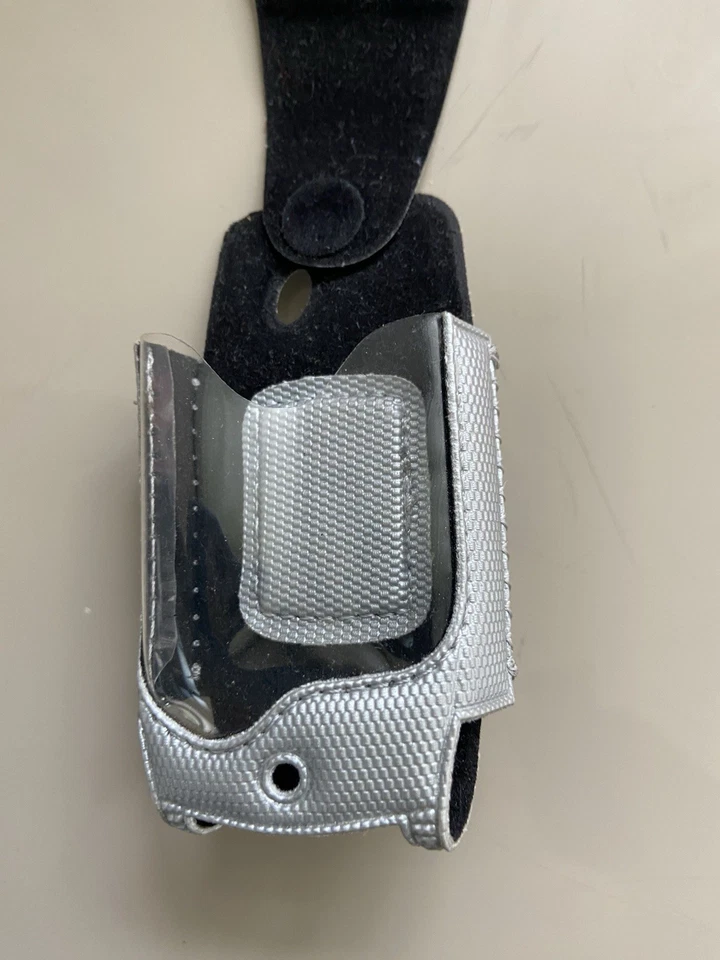 CUSTODIA COVER VINTAGE  COLORE GRIGIO ARGENTO 5X10,5 cm CIRCA - Immagine 4 di 4