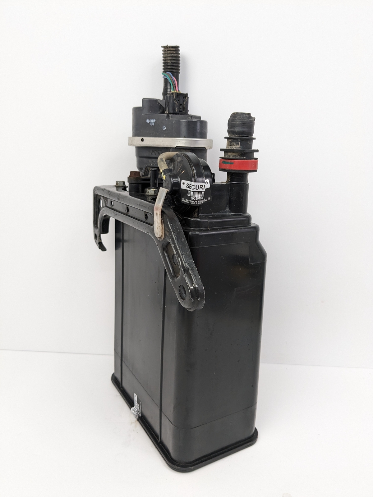 OEM 20072013 Toyota Tundra Evap Vapor Canister Charcoal 777400C050 eBay