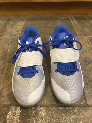 Size 6 - Nike Kyrie Flytrap 3 White Varsity Royal