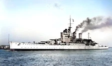 ROYAL NAVY BATTLECRUISER HMS RENOWN 