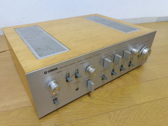 AMPLIFICATEUR Prémain YAMAHA CA-1000Ⅱ - Photo 1/4
