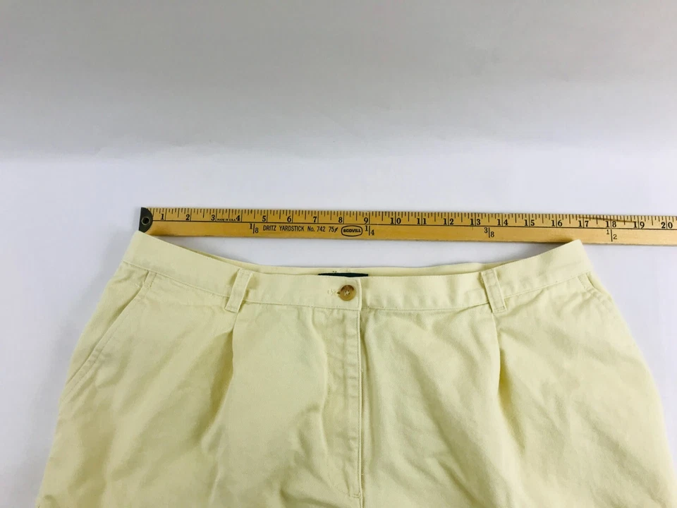 Shorts sociais Lauren Ralph Lauren, feminino tamanho 16, amarelo, frente plana - Imagem 3 de 4