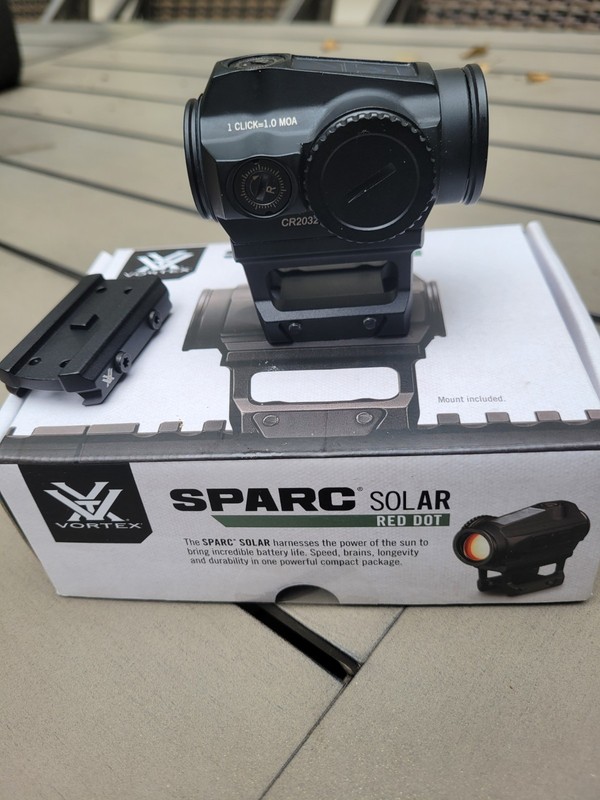 Vortex SPARC Solar 1x 2 MOA Red Dot Sight Black CR2032 SPC-404