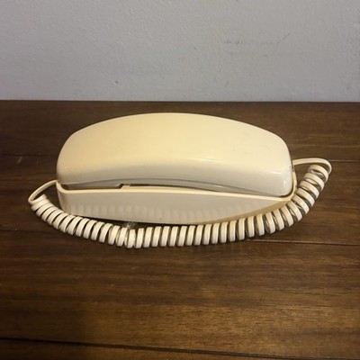 Lucent Technologies 210 Trimline Beige Corded Telephone Mute Redial Flash